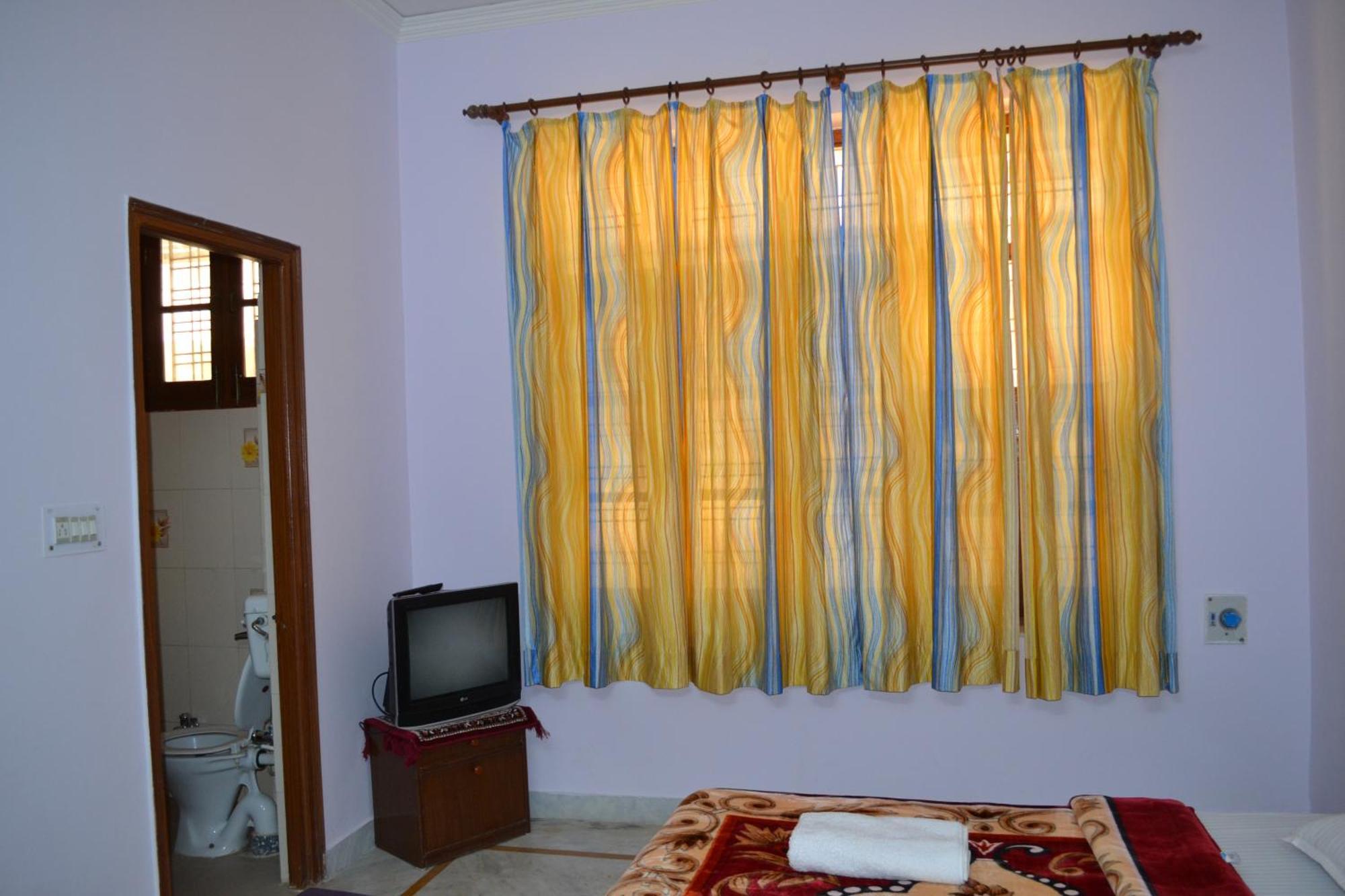 The Holiday Home Rishikesh Ngoại thất bức ảnh